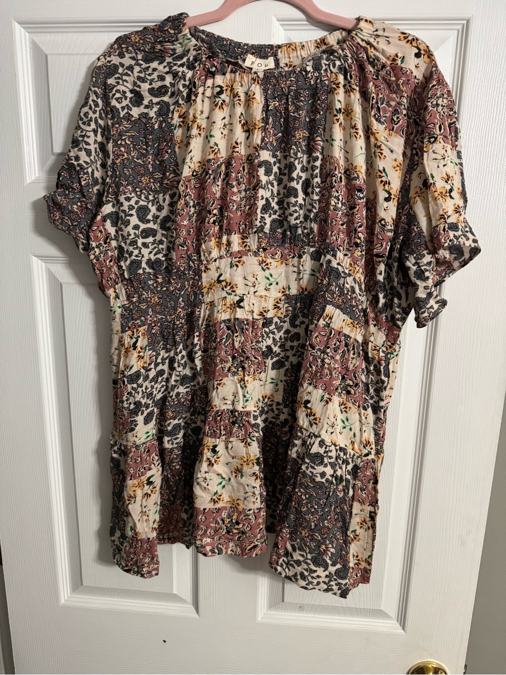 POL Floral Patchwork Boho Top in Cream, Mauve & Charcoal